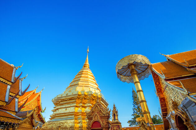 地标泰国清迈的杜伊苏特普寺崇拜教堂佛教