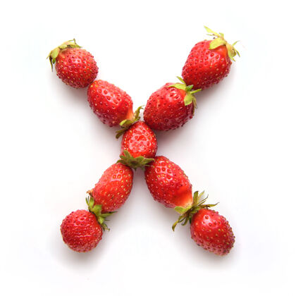 甜点白底红鲜草莓英文字母表的字母x有机饮食美味