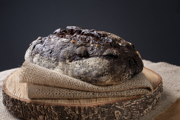 硬壳意大利天然发酵可可面包食物细节有机
