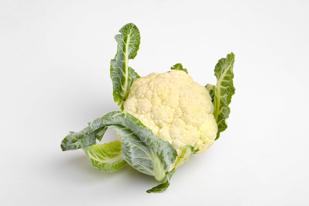 营养整个生菜花 整个蔬菜 隔离在白色背景上农业夹叶