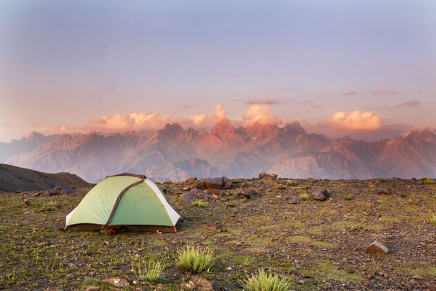 地形塔吉克斯坦范恩山的美丽风景周末风景顶峰