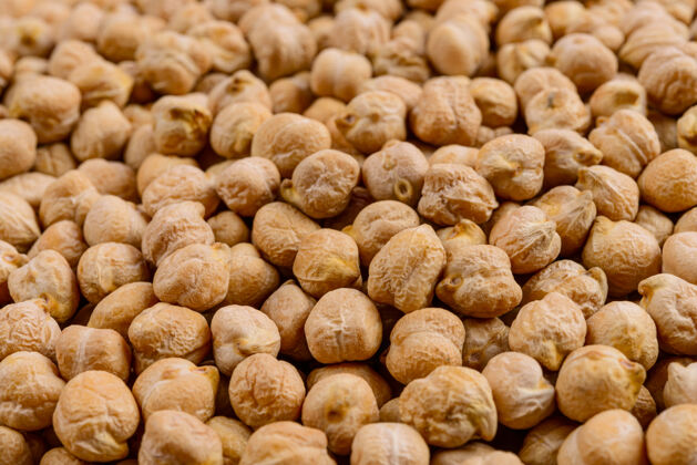 阿拉伯语全套鹰嘴豆堆生的蛋白质