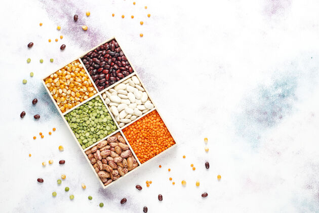 谷类豆类和豆类品种健康的纯素蛋白质食物木材绿豆碗
