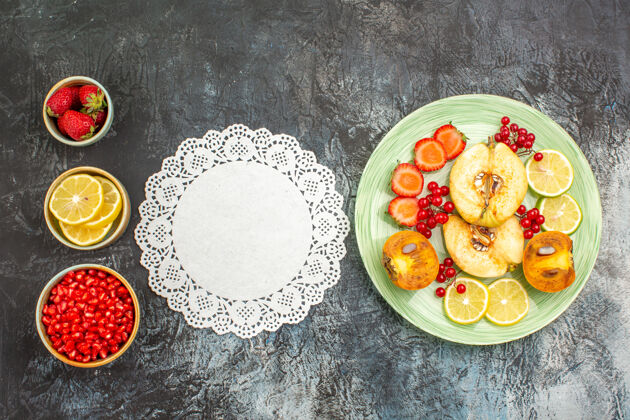 水果新鲜水果切片水果沙拉俯视图食物美食一餐