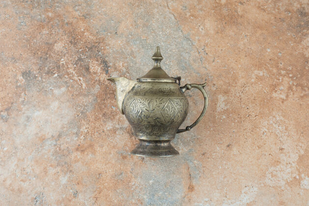 古董古色古香的大理石水壶壶古董金属