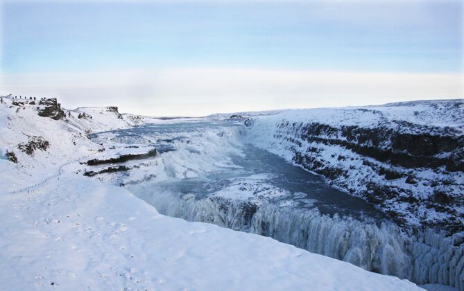 北方冰岛的格尔福斯瀑布 欧洲冰雪环绕水冰岛湖