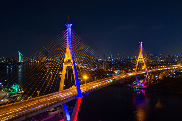 泰国泰国曼谷工业环吊桥夜景全景建筑城市