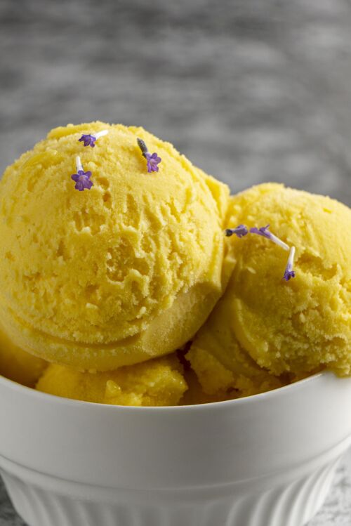 新鲜美味自制冰淇淋的成分糖处理自制