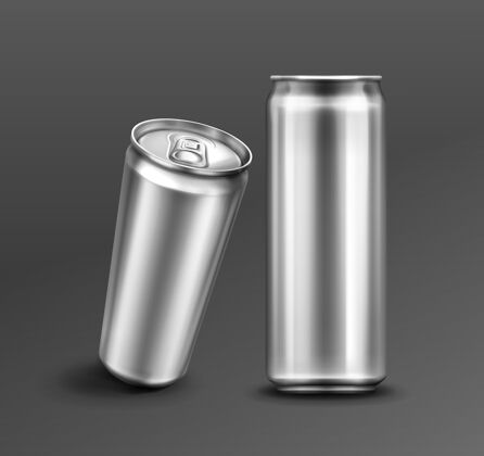 苏打水铝罐的苏打水或啤酒在前面和透视图饮料铝冷