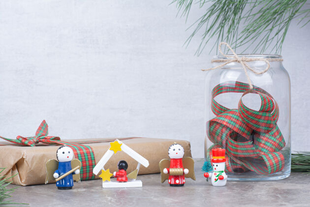 采购产品礼品圣诞玩具与罐子 礼物和弓圣诞盒子盒子圣诞弓