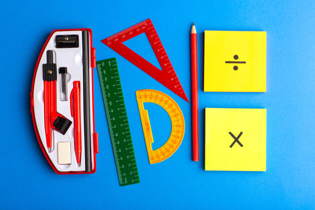 铅笔前视图几何图形与铅笔和贴纸上的蓝色表面教育银行孩子