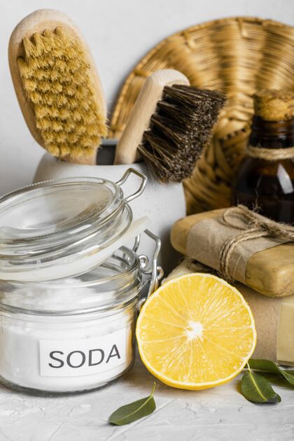 清洁正面是柠檬和小苏打的环保清洁产品消毒剂环保自然